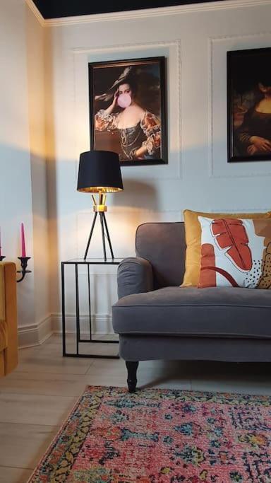 Hébergement de vacances Designer 4-bed In The Heart Of Belfast
