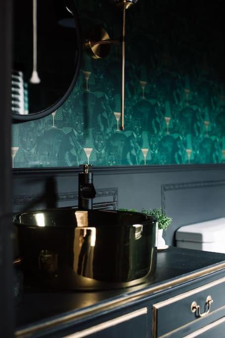 Designer 4-bed In The Heart Of Hébergement de vacances Belfast